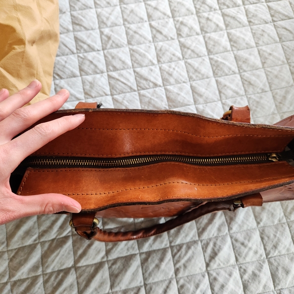 Patricia Nash Zancona Leather Tote, Excellent condition! - Picture 3 of 16